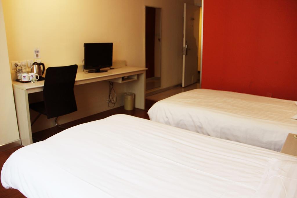 Hanting Express Qingdao Chengyang District Government Zimmer foto
